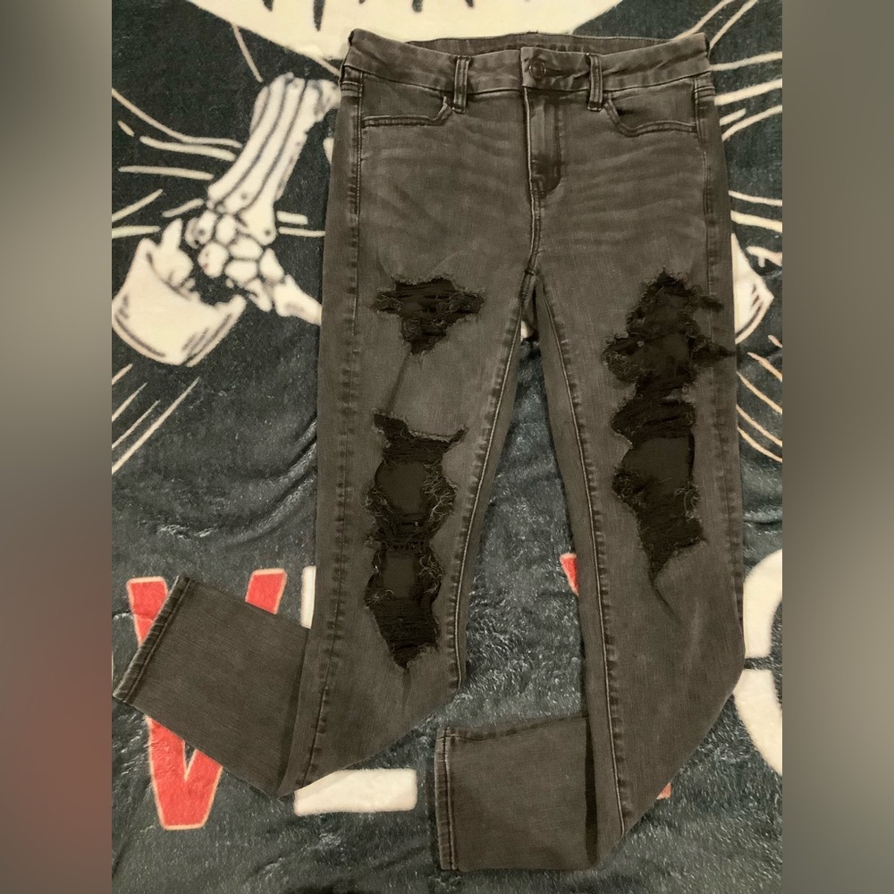 Distressed Gray Women's Jeans
